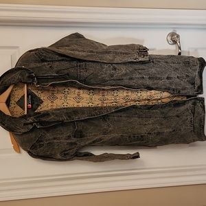 Andy John's Vintage acid‎ wash jean jacket. Size s.